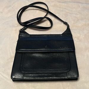 Fossil Vintage Double Sided Black Leather Crossbody Bag